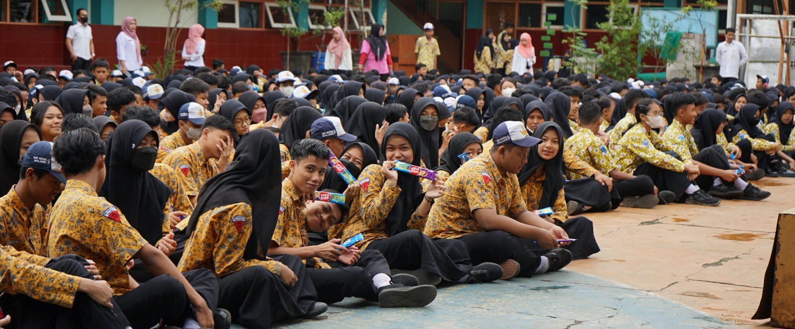 Slai Your School With Slai O’lai